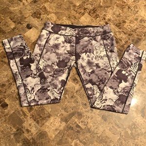 SO SOFT - Sweaty Betty leggings, size XL